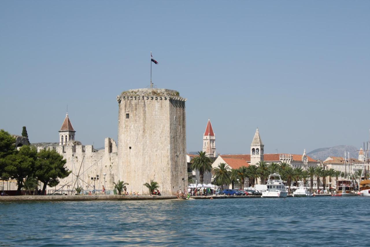 Apartment Planikovica Trogir Extérieur photo