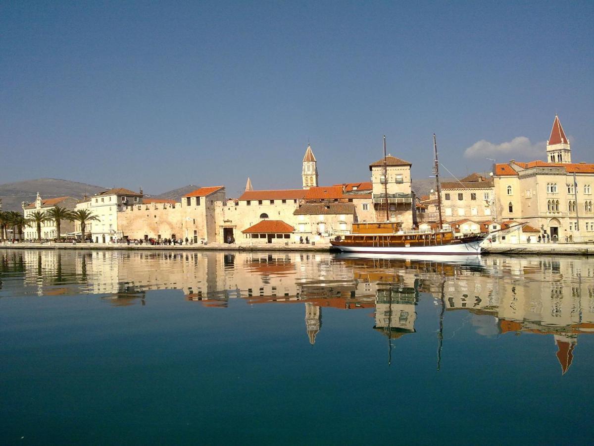 Apartment Planikovica Trogir Extérieur photo