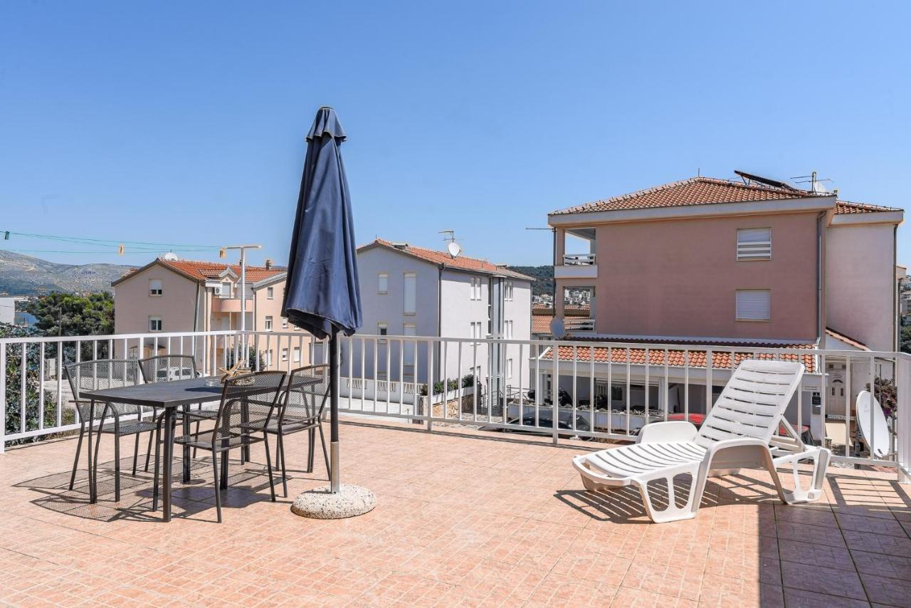 Apartment Planikovica Trogir Extérieur photo
