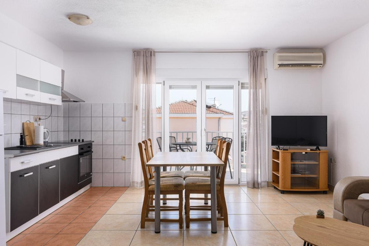 Apartment Planikovica Trogir Extérieur photo