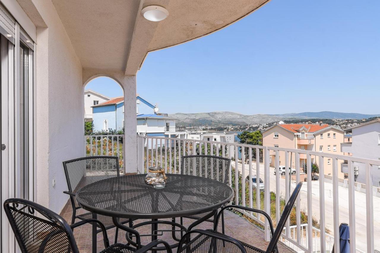 Apartment Planikovica Trogir Extérieur photo