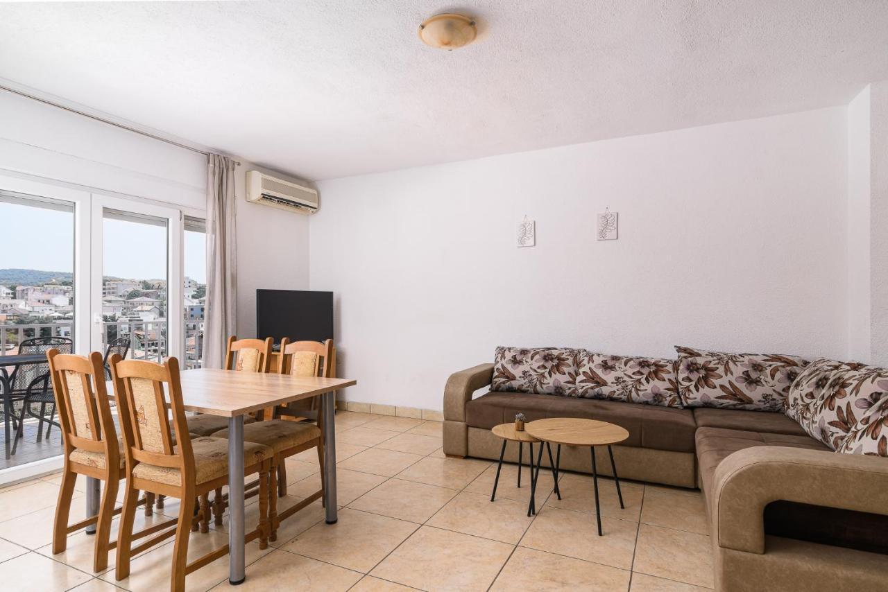 Apartment Planikovica Trogir Extérieur photo